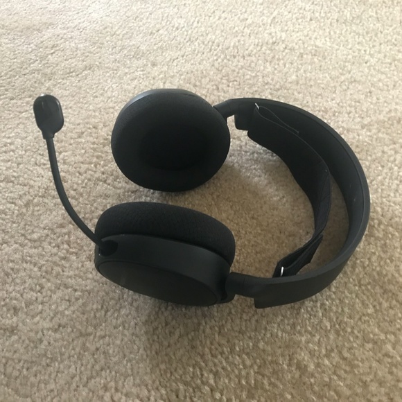 SteelSeries Arctis 3 Bluetooth Gaming Headset - Picture 2 of 2